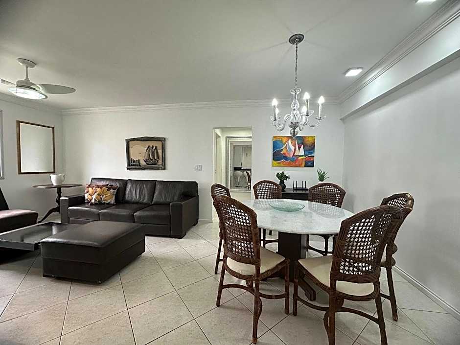 AM01- 3 Suítes | Pé na Areia | Centro | Garagem