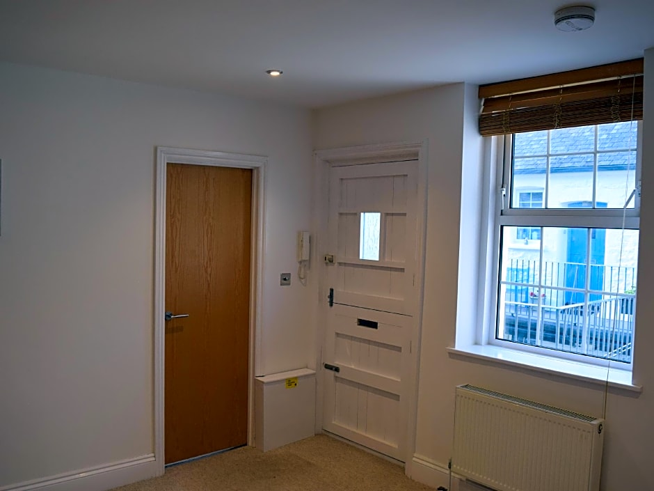 Harbour Retreat Trinity Mews