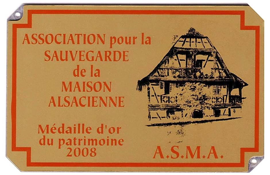 La Cour Des Amis