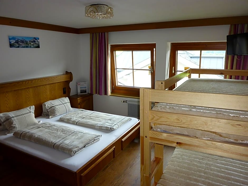 Pension Zu Hause – Uttendorf, SD