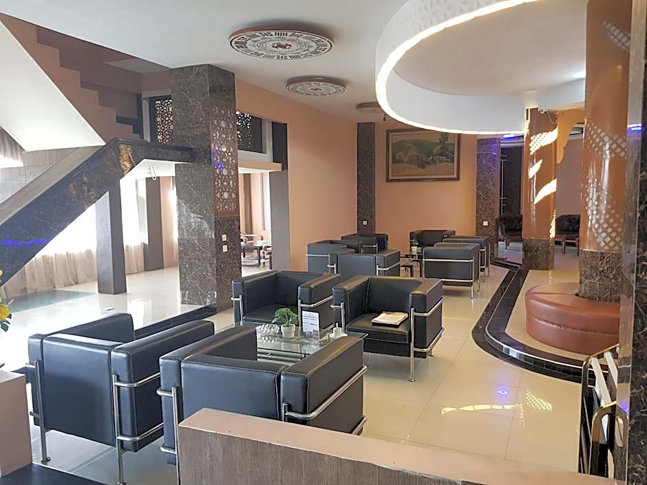 Capital O 93263 Linge Land Hotel