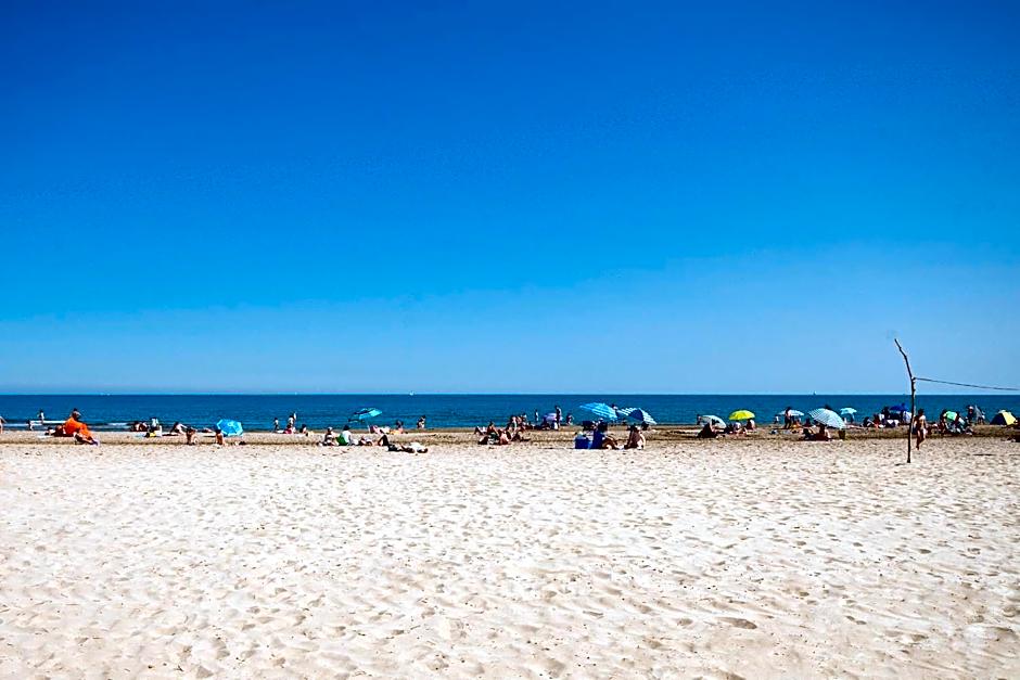 HOLIDAYLAND BAIE DES OLIVIERS VILLA 36m2 1chambre fermée 6 couchages ou VILLA 41M2 2chambres fermées 7 couchages