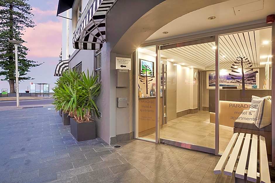 Manly Paradise Motel and Apartments