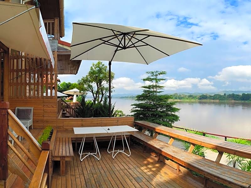 With A View Hotel @ Chiangkhan