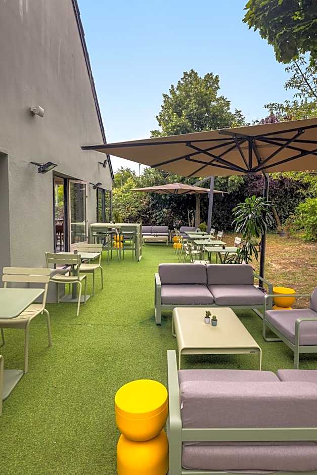 Campanile Nature - Taverny