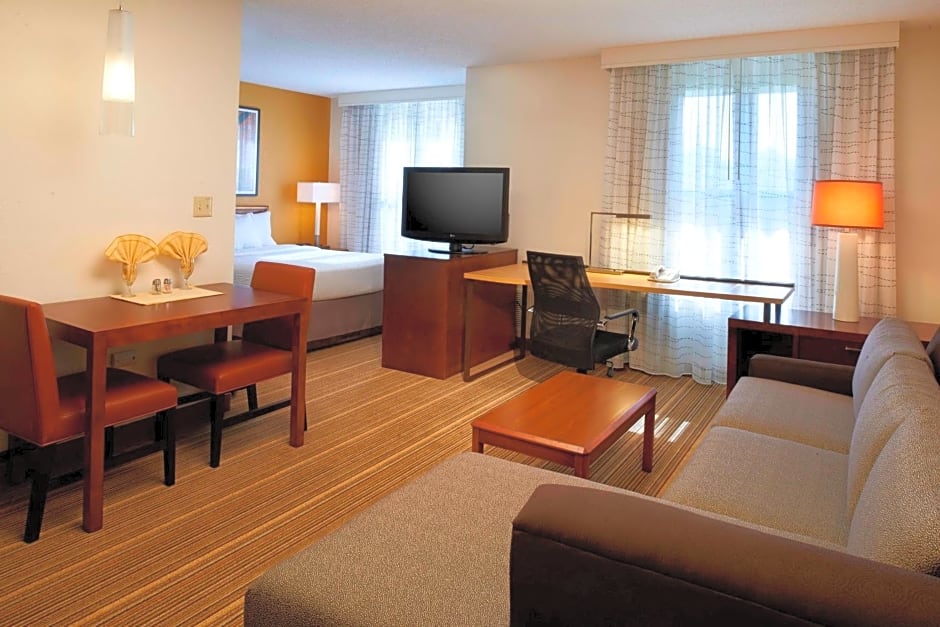 Sonesta ES Suites Chicago Waukegan Gurnee