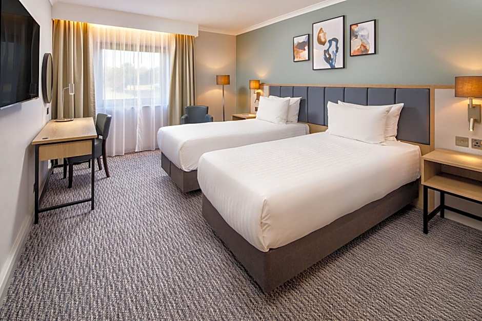 Delta Hotels by Marriott Milton Keynes