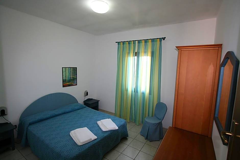 Photo 1 of 7 of Triple Room