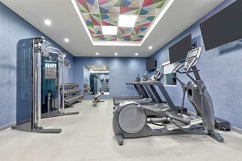 Home2 Suites by Hilton Paris