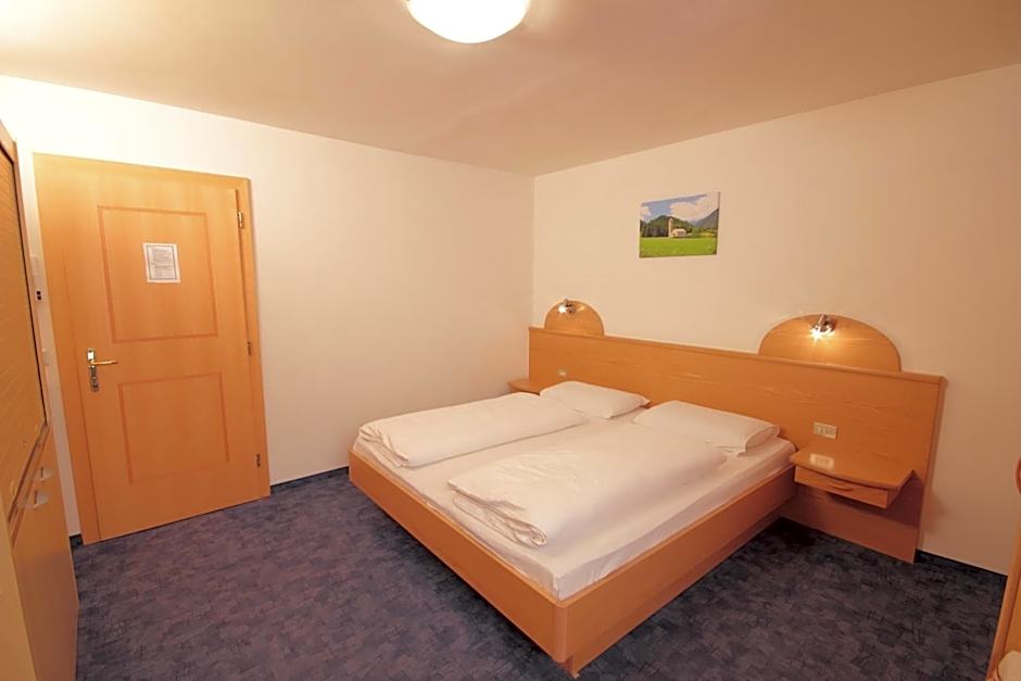 Pension & Residence Astoria