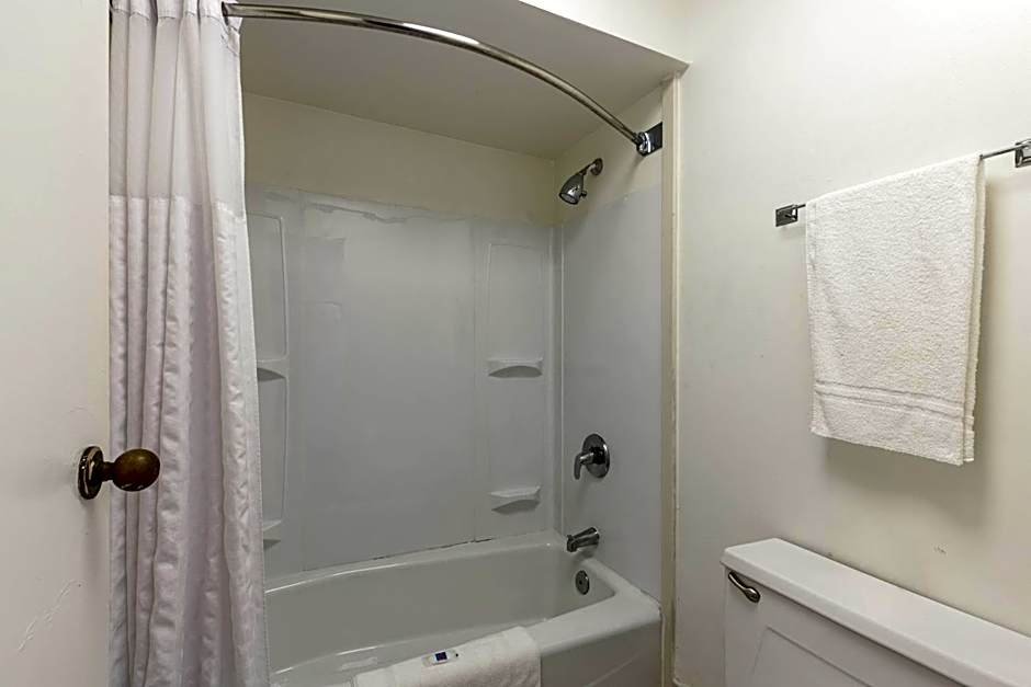 Studio 6 Suites Jacksonville, NC – Camp LeJeune