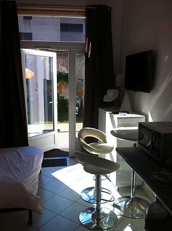 Les Bains Douches