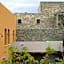Spanish Knights Inn