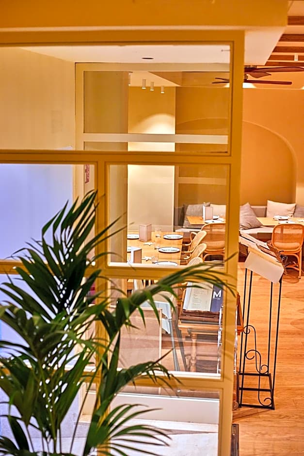 Mon Boutique Hotel