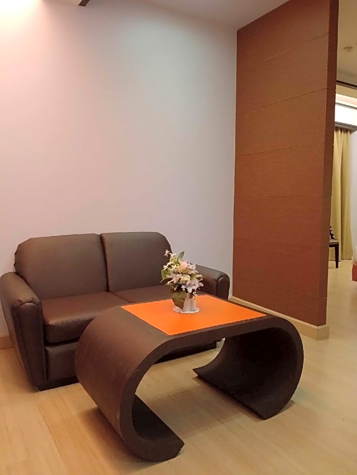 BP Grand Tower Hotel