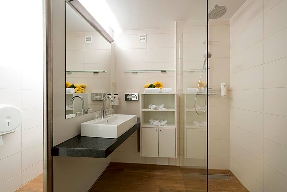 Thermenhof PuchasPLUS Loipersdorf