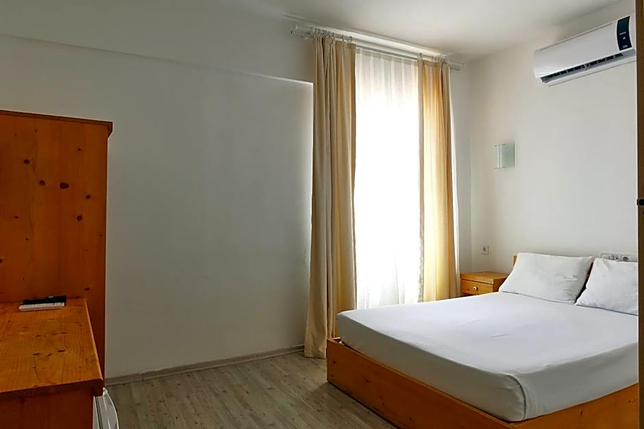 Zephyros City Otel