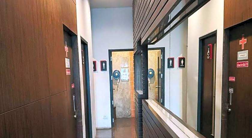 Capital O 75514 Vasidtee City Hotel (Suphanburi)