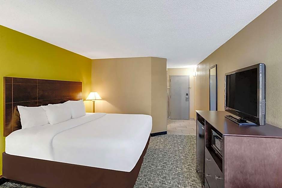 Clarion Inn Asheville Airport