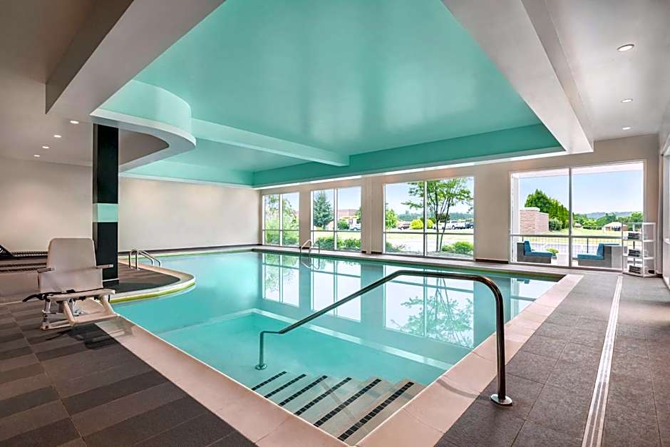 Tru by Hilton Ringgold, GA