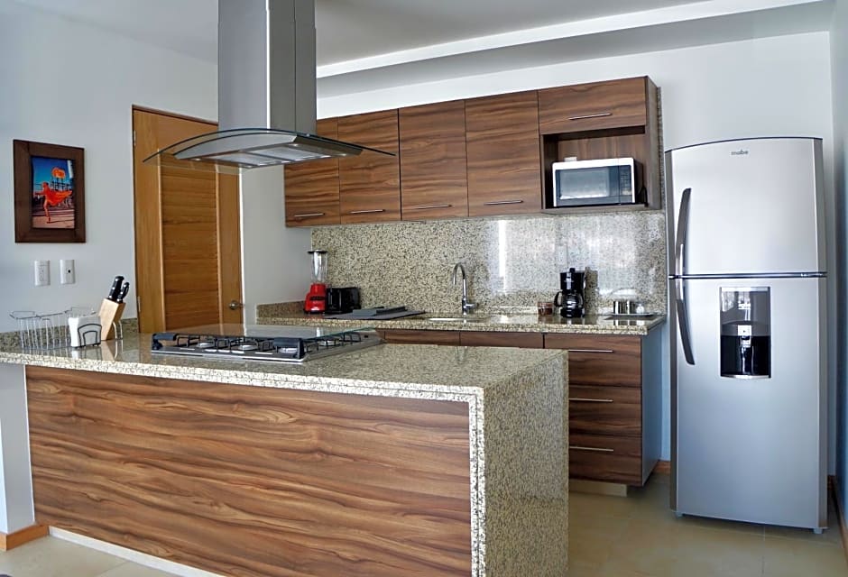 Metropolitan Suites