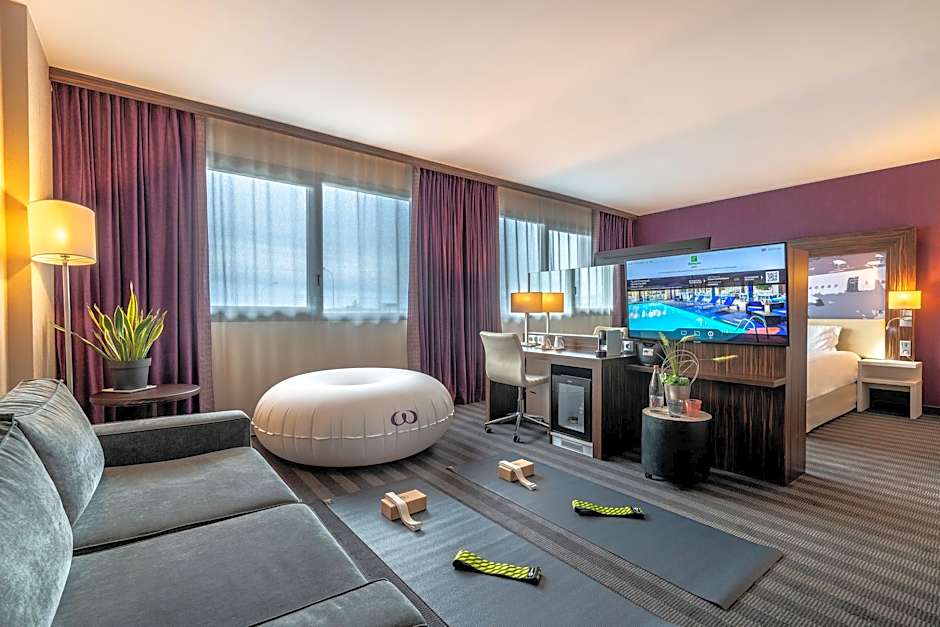 Photo 1 of 10 of 1 King Bed Suite