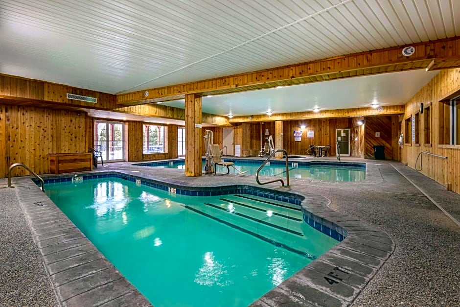 Mountain Edge Suites at Sunapee, Ascend Hotel Collection