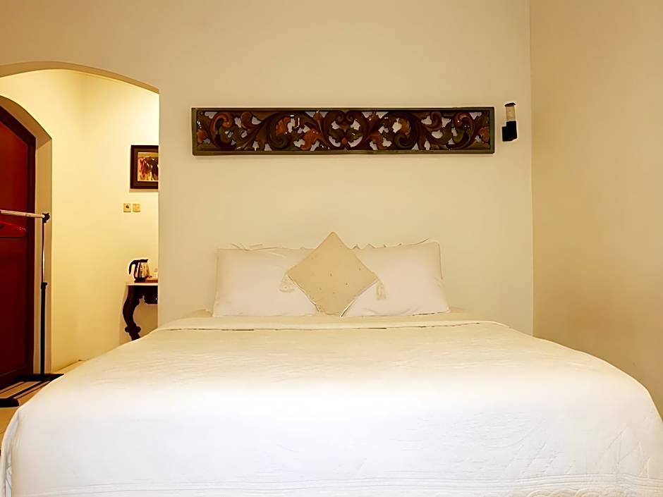 Hotel O Cemara's Homestay