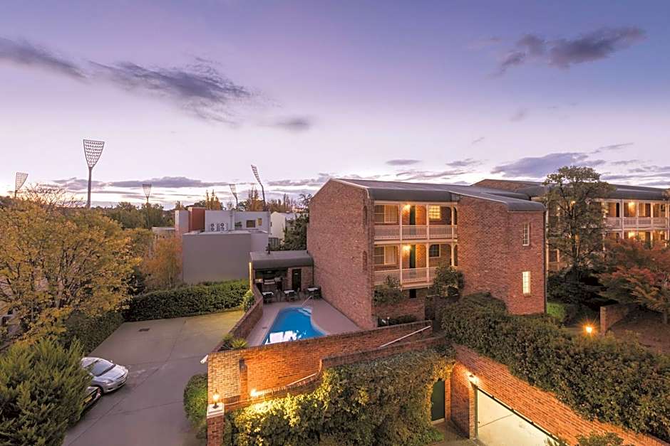 Adina Serviced Apartments Canberra Kingston