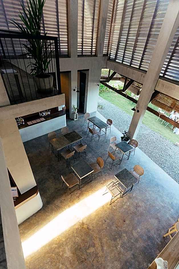 Katig Beachfront Boutique Hotel