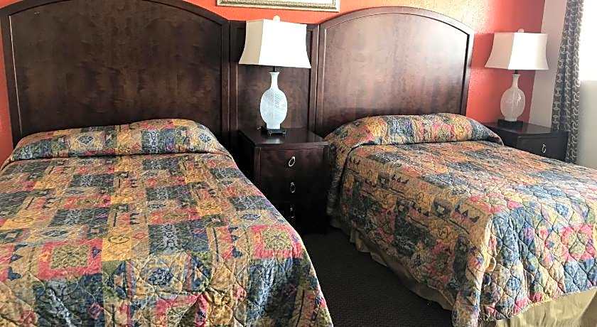 Travelodge by Wyndham Farmington Hwy 64