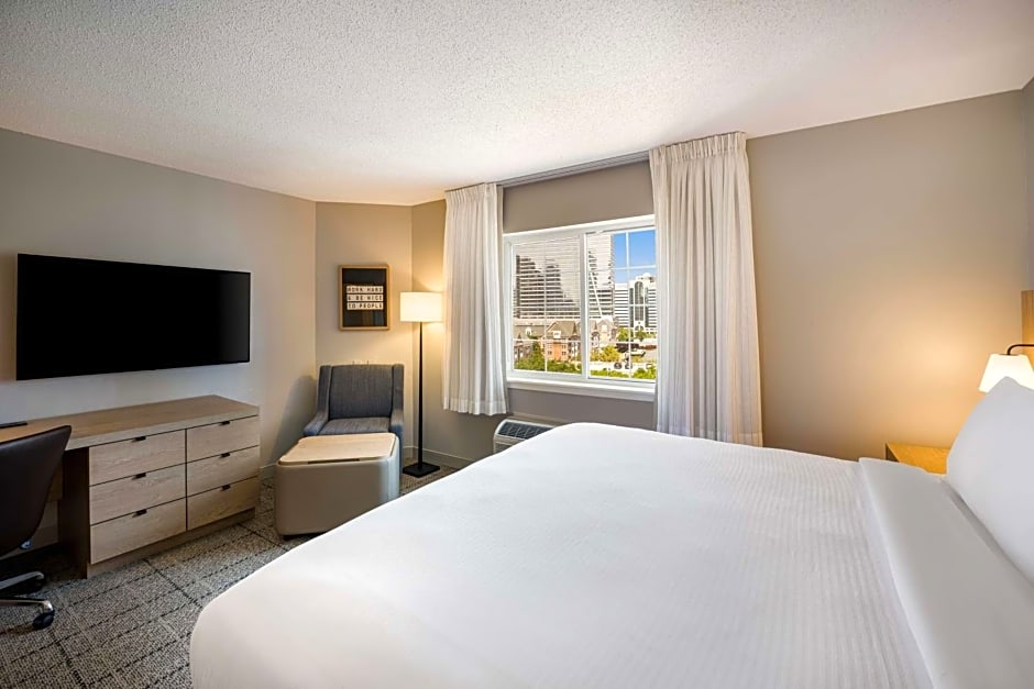 Sonesta Simply Suites Jersey City