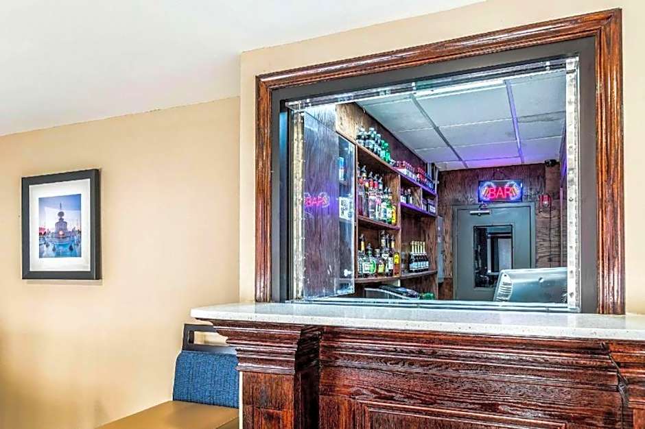 Comfort Inn Downtown