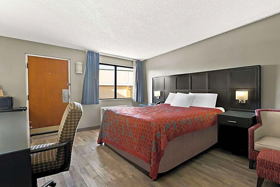 Knights Inn Montgomeryville