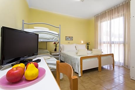 Comfort Quadruple Room