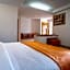 Intouriste Hôtel & Suites