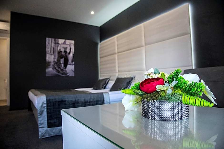 Hotel Cool Zagreb Airport