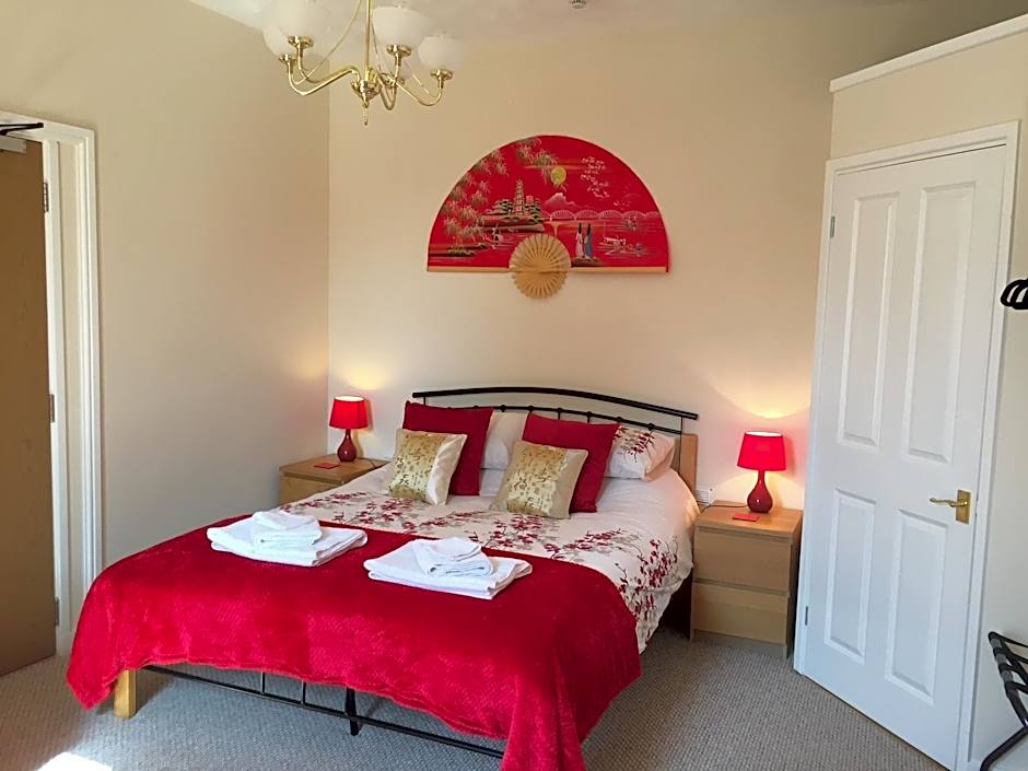 The Village Inn and Kirtle House B&B