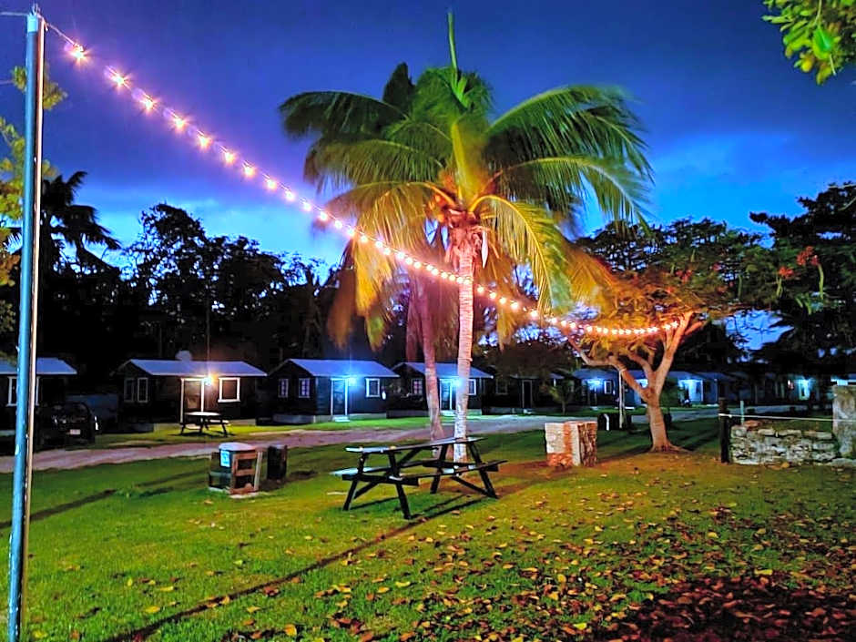 Trailerpark & Cabañas Mecoloco Inn Caravan Park – Cancun, TX