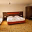 Hotel AVIVA by APOLONIA