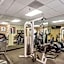 Clarion Inn & Suites Central Clearwater Beach