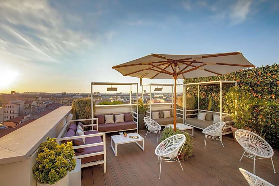 The Independent Hotel