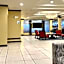Holiday Inn Express and Suites Detroit North-Troy By IHG