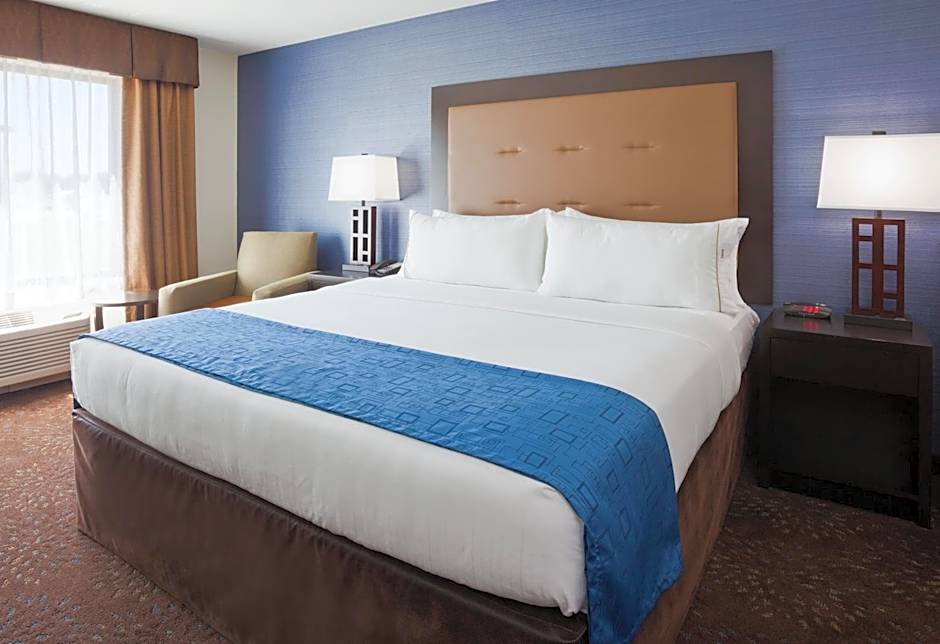 Holiday Inn Express Hotel and Suites Fort Dodge By IHG