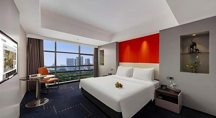 Aishang Hotel (Lecong Furniture Mall, Foshan)
