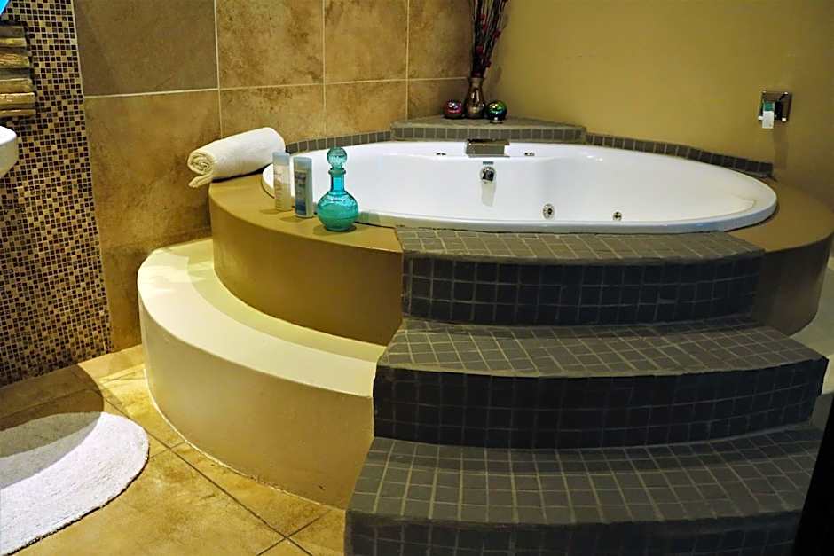 Moonriver Guesthouse