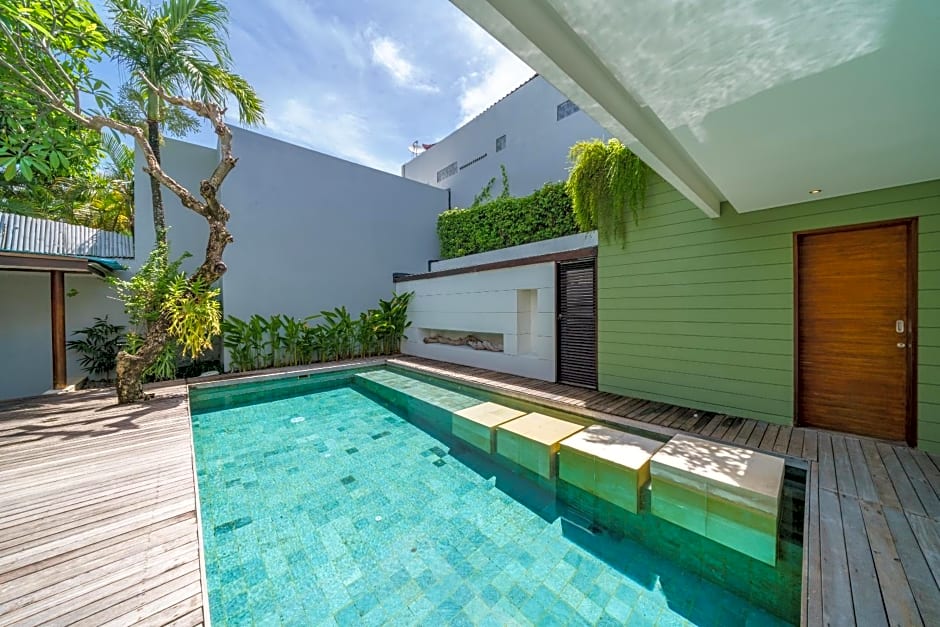 Villa Rio - Contemporary 2BR Villa in Downtown Seminyak