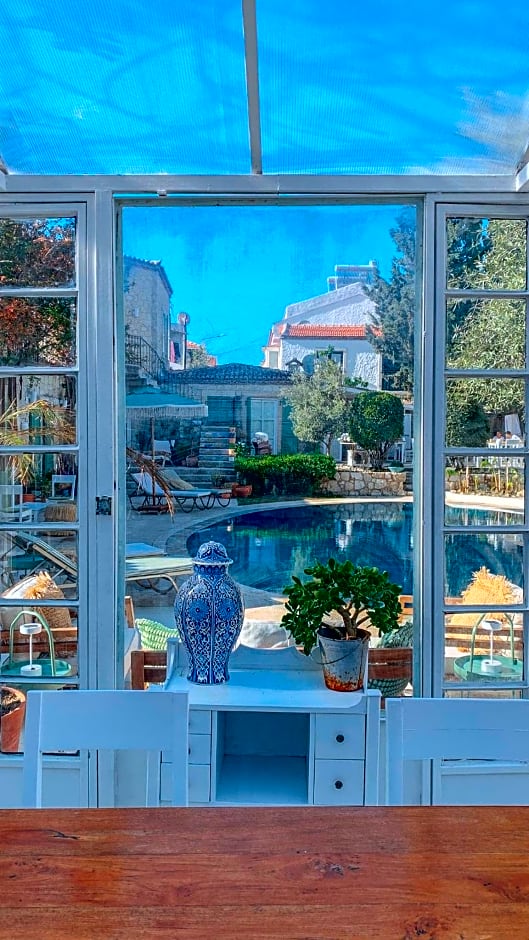 Panjur Alaçatı