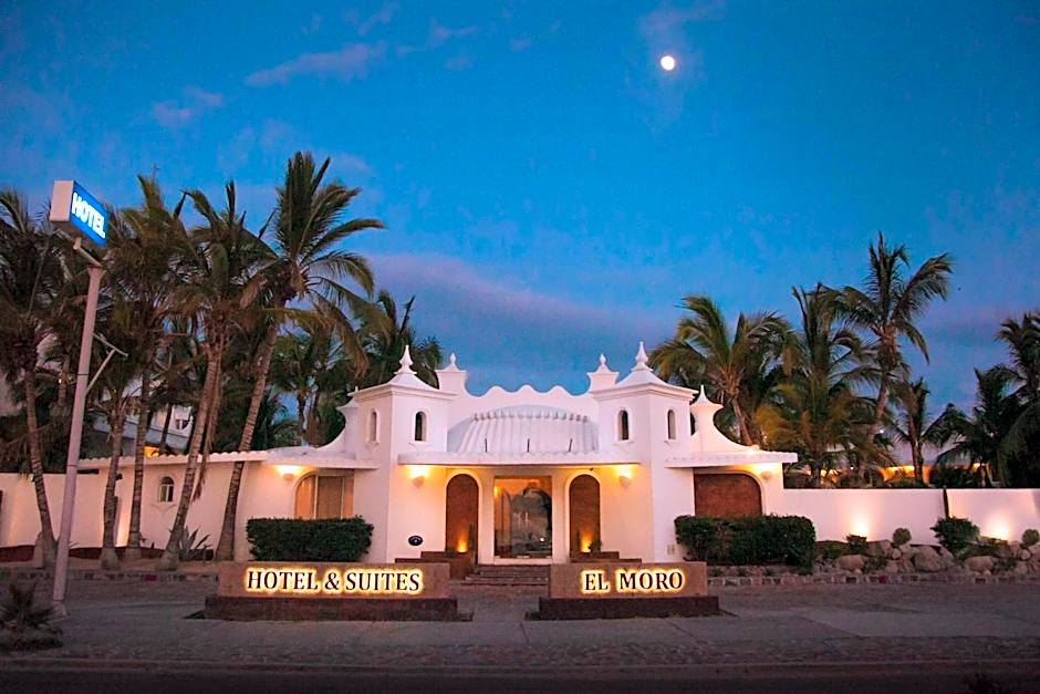 Hotel & Suites El Moro