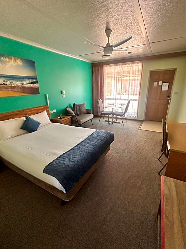 Acacia Rose Motor Inn